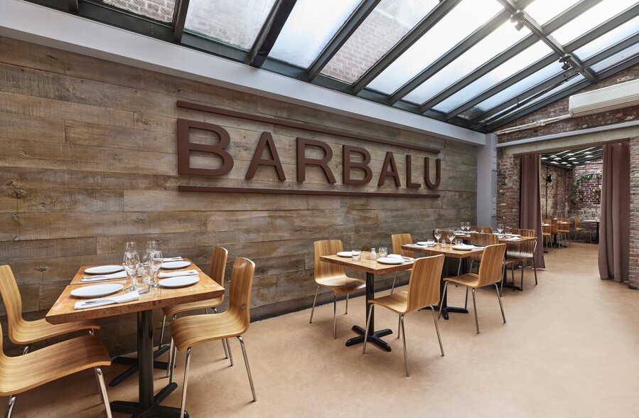 227 Front St, New York, NY for lease - Interior Photo - Image 3 of 7