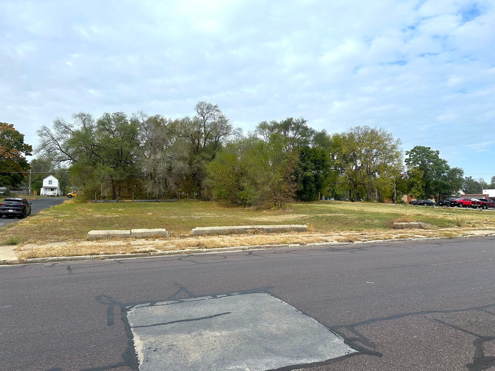 2521 Adams Street St, Peoria, IL for sale Primary Photo- Image 1 of 2