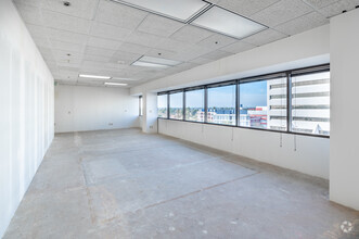 200 E Sandpointe Ave, Santa Ana, CA for lease Interior Photo- Image 2 of 3