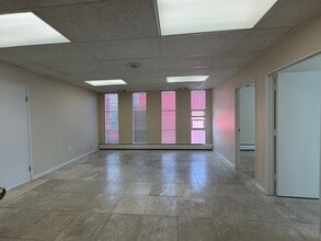 1449 W Littleton Blvd, Littleton, CO à louer Photo intérieure- Image 1 de 5