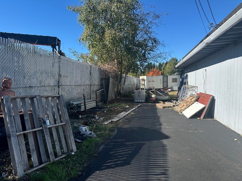 5720 112th St E, Puyallup, WA for sale - Building Photo - Image 2 of 4