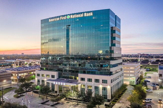 Plus de détails pour 9999 Bellaire Blvd, Houston, TX - Bureau à vendre