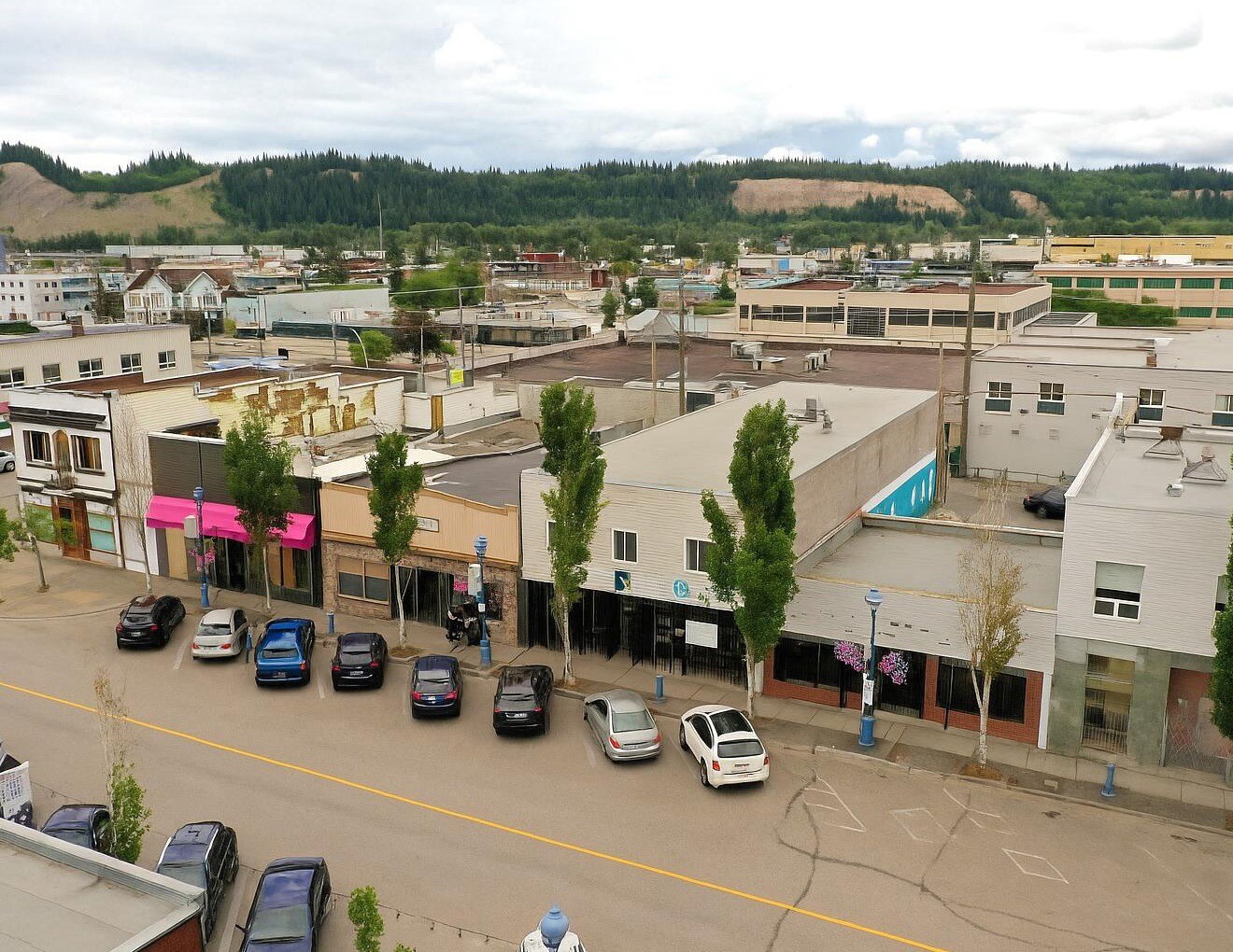1150 3rd Av, Prince George, BC à vendre Photo du bâtiment- Image 1 de 9