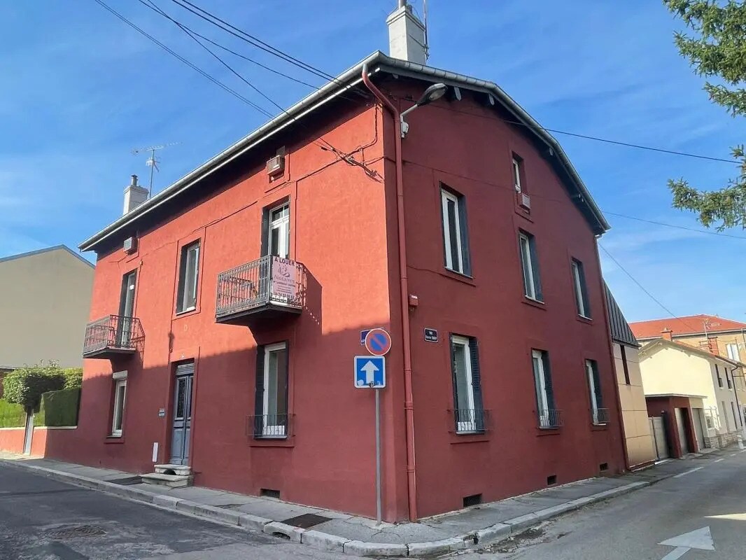 Flex dans Bourg-en-Bresse à louer Photo du bâtiment- Image 1 de 5