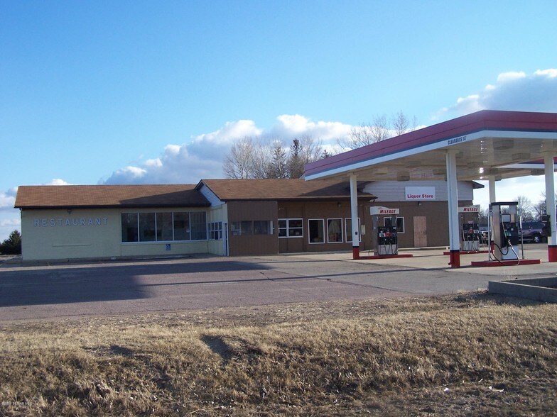 3401 W Oakland Ave, Austin, MN à vendre - Photo du bâtiment - Image 3 de 75