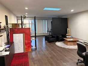 7673 6th St, Burnaby, BC à louer Photo intérieure- Image 1 de 1