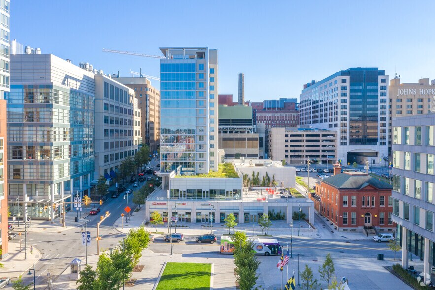 800 N Wolfe St, Baltimore, MD for lease - Building Photo - Image 2 of 11