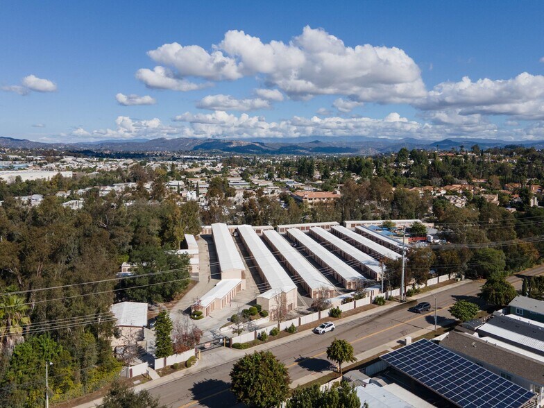 2280 Avenida del Diablo, Escondido, CA à vendre - Photo principale - Image 1 de 11