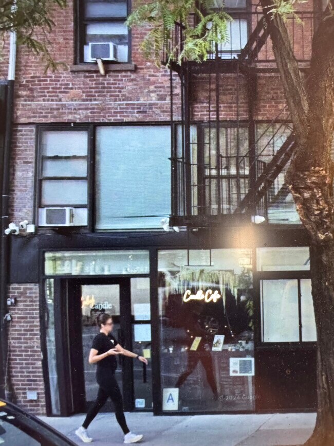 Plus de détails pour 388 Third Ave, New York, NY - Commerce de détail à louer