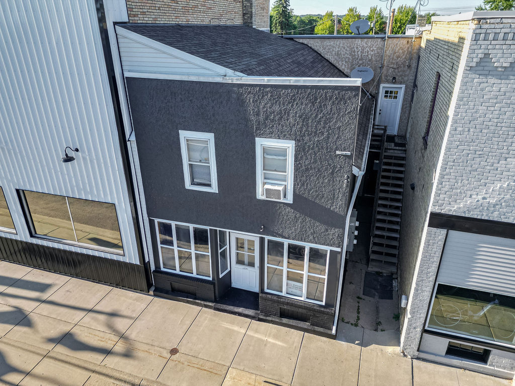 28 Main St W, Richmond, MN à vendre Photo du bâtiment- Image 1 de 12