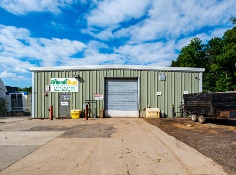 2395 Speakman Dr, Mississauga, ON for sale Primary Photo- Image 1 of 5