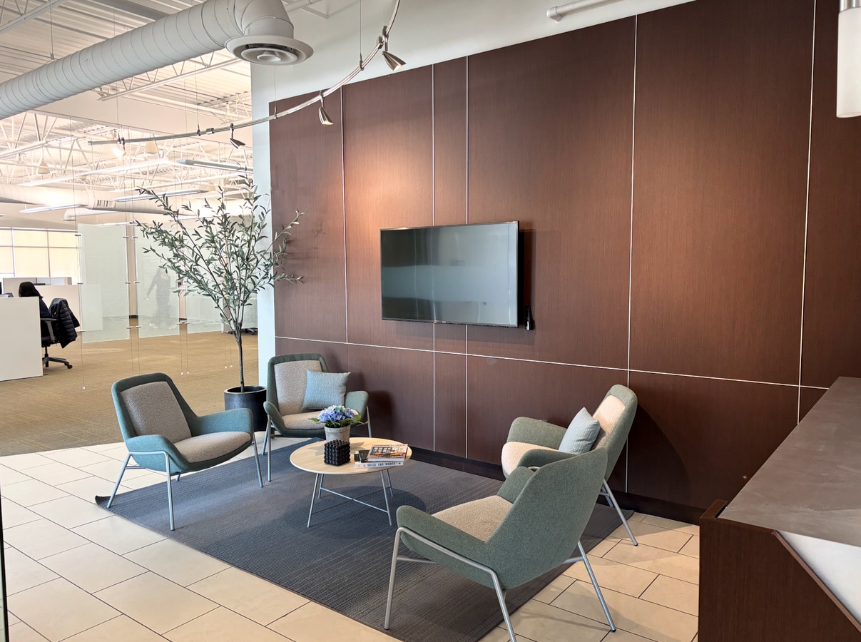 4020 E Beltline Ave NE, Grand Rapids, MI 49525 - Unité 2nd Floor -  - Photo intérieure - Image 2 of 17