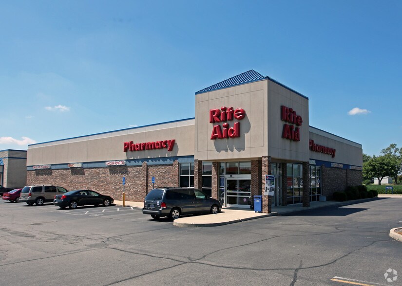 510-590 W Main St, New Lebanon, OH à louer - Photo du bâtiment - Image 2 de 4