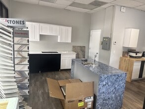 6050 Babcock St SE, Palm Bay, FL for lease Interior Photo- Image 2 of 2