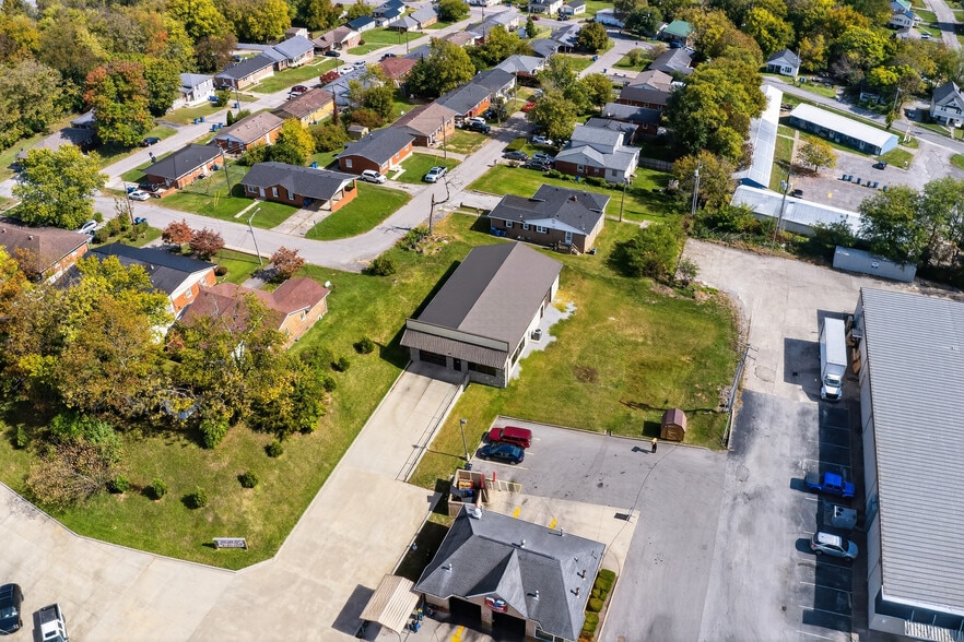 784 S 4th St, Danville, KY for sale - Building Photo - Image 3 of 24