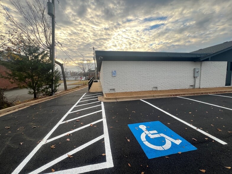 5901 Lakeside Ave, Richmond, VA for lease - Building Photo - Image 3 of 3