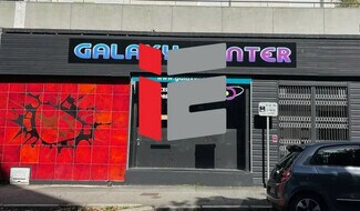 Plus de détails pour Multi-résidentiel à vendre
