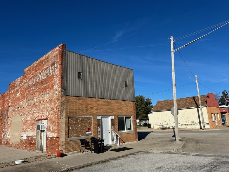 151 Macon St, Latham, IL for sale - Primary Photo - Image 1 of 17