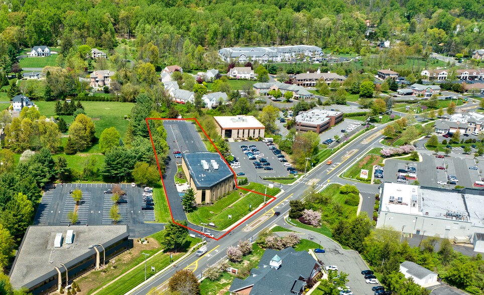 67 Mountain Blvd, Warren, NJ à louer - Photo du bâtiment - Image 2 de 5