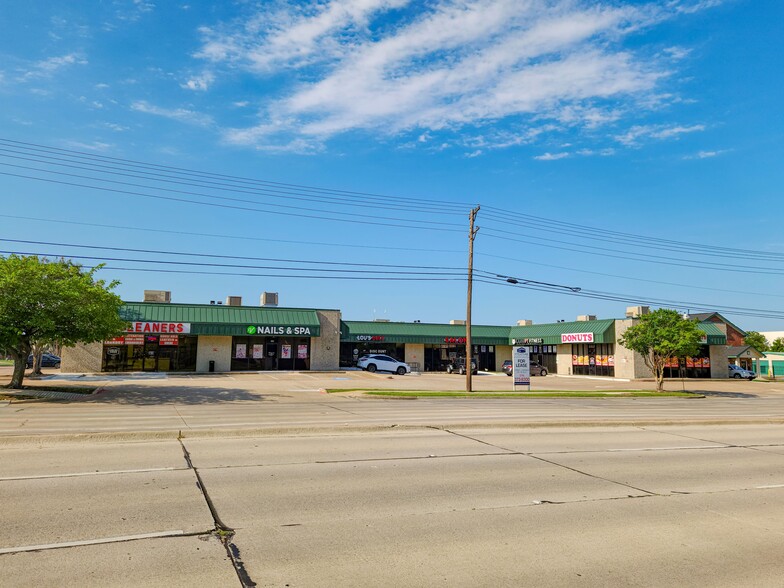 1405 W Frankford Rd, Carrollton, TX for lease - Building Photo - Image 1 of 3