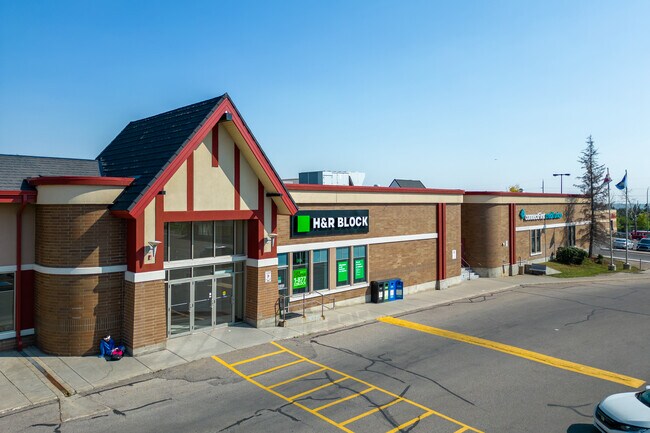 Plus de détails pour 8220 Centre St NE, Calgary, AB - Commerce de détail à louer