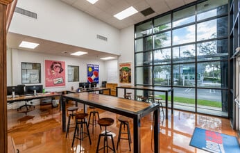 3001 Center Port Cir, Pompano Beach, FL for sale Interior Photo- Image 2 of 5