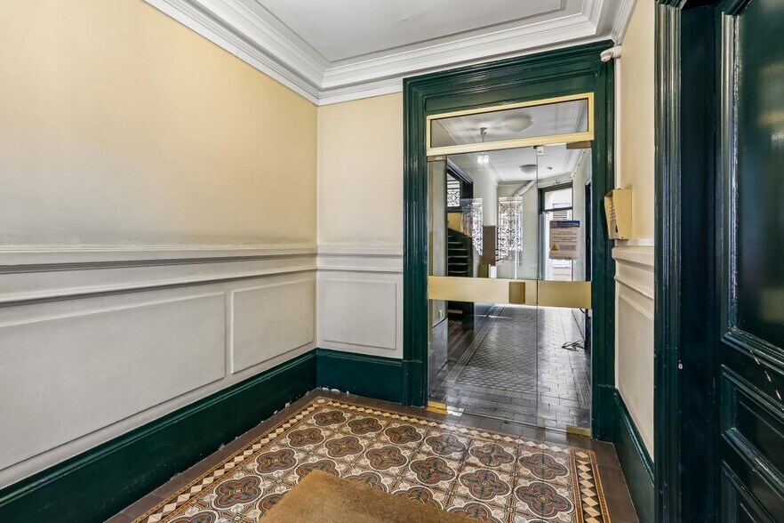 3 Rue Torricelli, Paris for lease - Lobby - Image 3 of 14