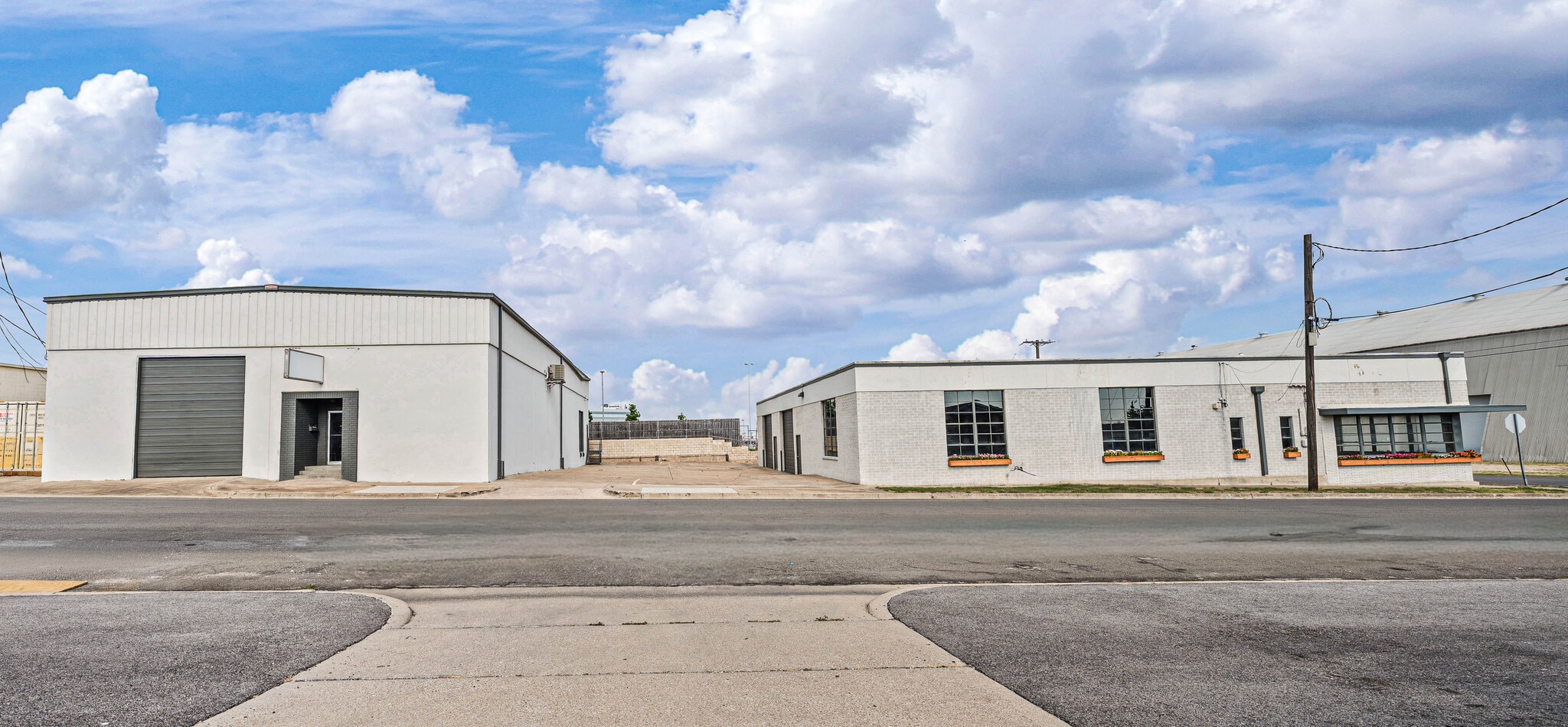 657 Ruby Ave & 4520 Fort Ave, Waco, TX for sale Building Photo- Image 1 of 34
