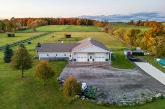 Plus de détails pour 21-708497 Dufferin County Rd, Mulmur, ON - Sports et divertissement à vendre