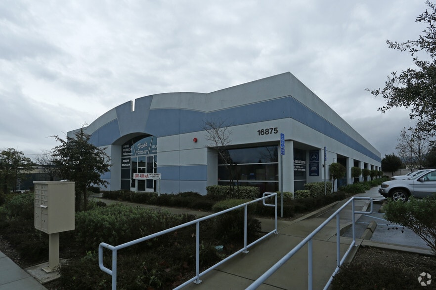 16875 Joleen Way, Morgan Hill, CA for lease - Building Photo - Image 3 of 4