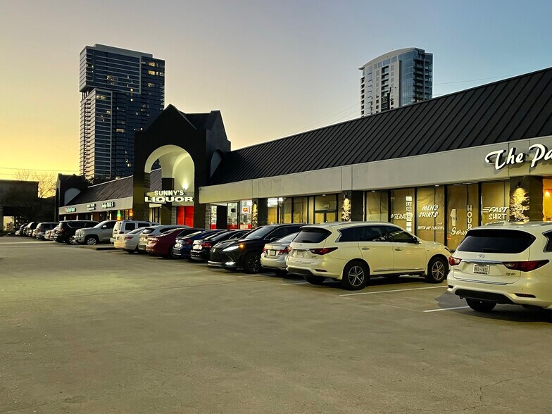 2300 W Alabama, Houston, TX à louer - Photo du bâtiment - Image 3 de 4