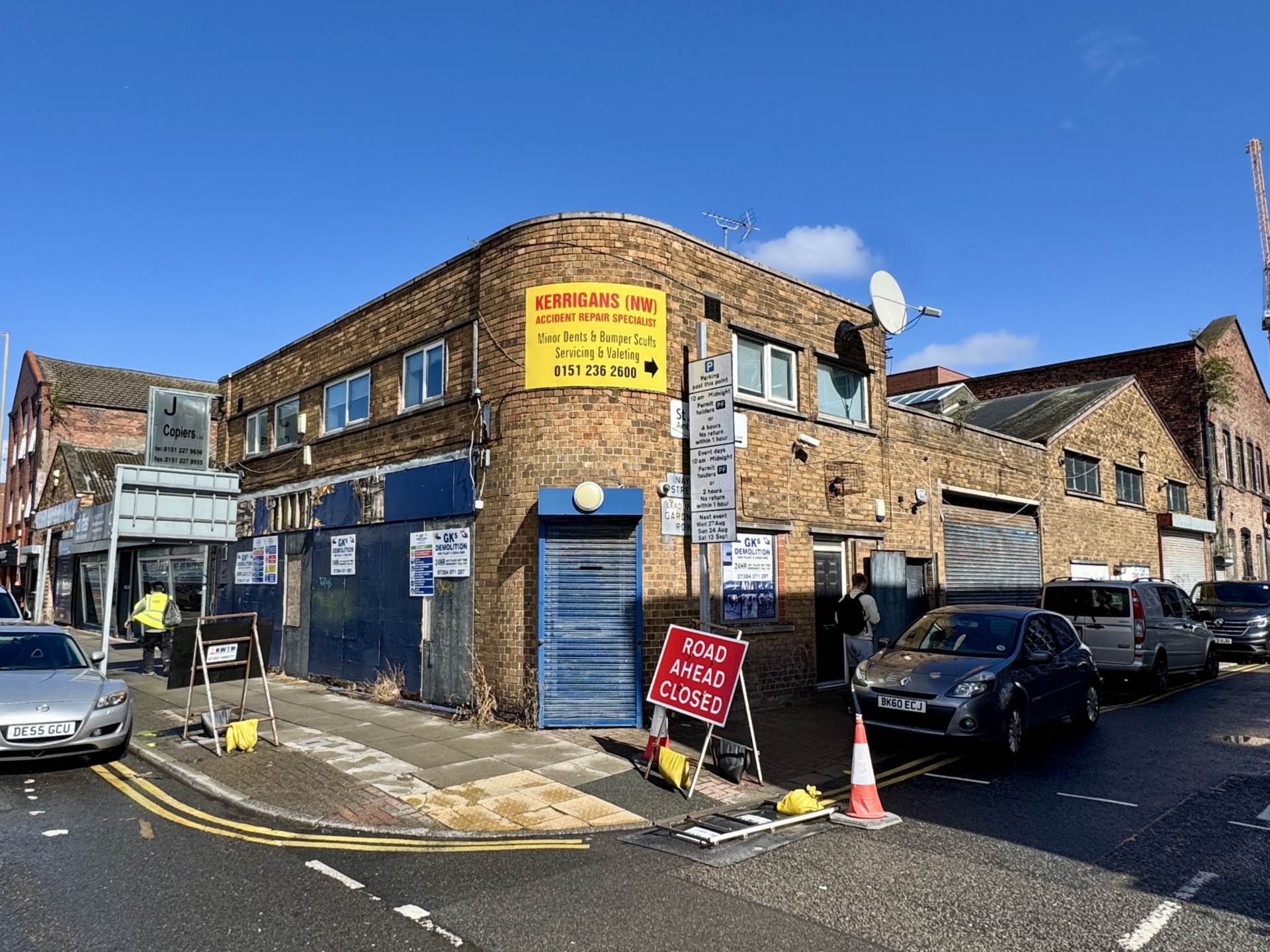 70-80 Vauxhall Road portefeuille de 2 propriétés à vendre sur LoopNet.ca Photo principale- Image 1 de 7