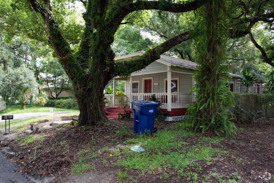 7105 N 10th St, Tampa, FL à vendre - Photo du bâtiment - Image 2 de 3