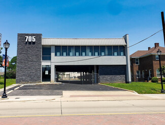 More details for 705 E Abram St, Arlington, TX - Office for Lease