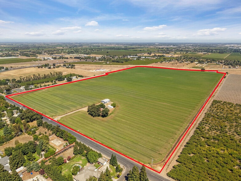 5149 8 Mile rd, Stockton, CA for sale - Building Photo - Image 3 of 25