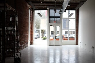 330-338 SE Martin Luther King Jr Blvd, Portland, OR for lease Interior Photo- Image 2 of 3