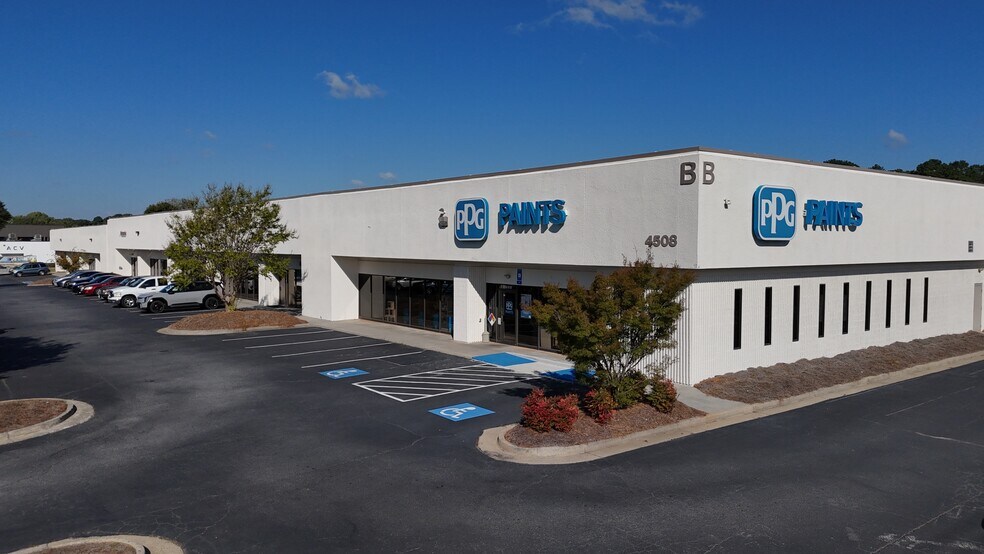 2081 Kilman Dr, Tucker, GA à louer - Photo du bâtiment - Image 2 de 3