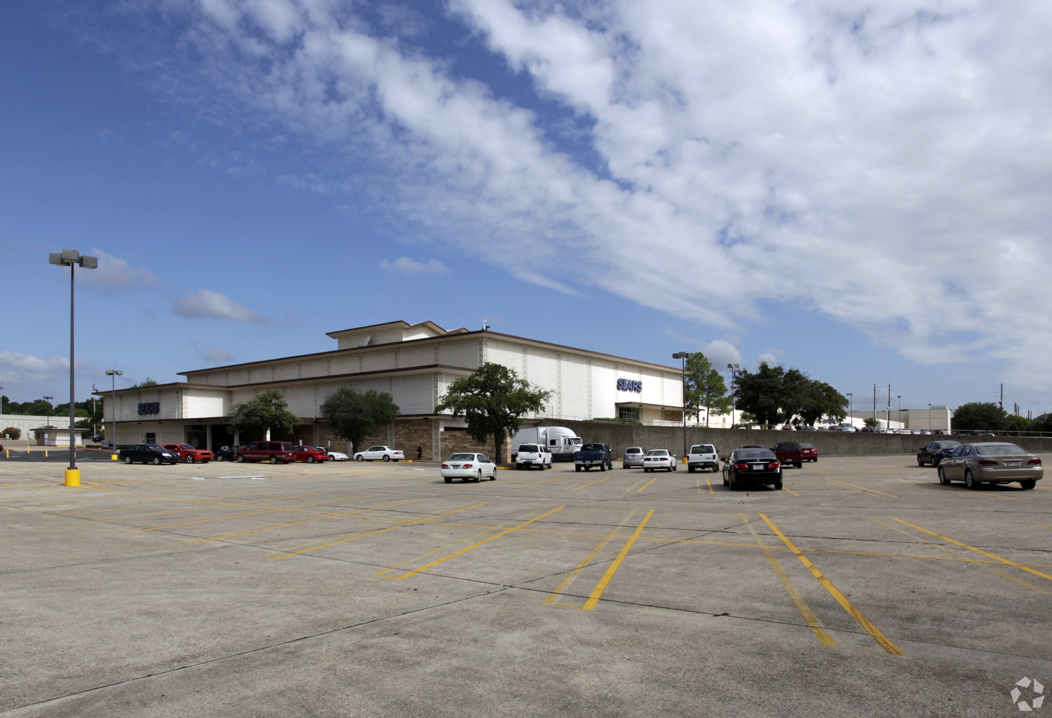 1133 St Vincent Ave, Shreveport, LA for lease Building Photo- Image 1 of 26