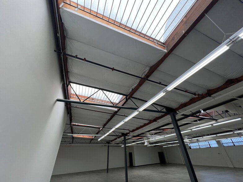 1926 E 14th St, Los Angeles, CA for lease - Building Photo - Image 3 of 25