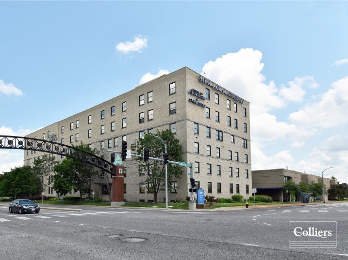 Grand & I-44 portefeuille de 3 propriétés à vendre sur LoopNet.ca - Photo du bâtiment - Image 1 de 4