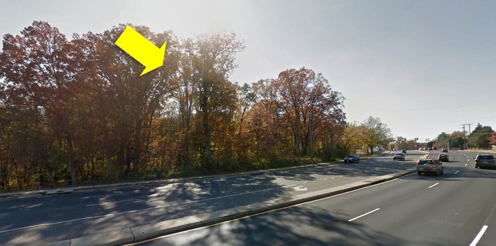 13909 Minnieville Rd, Woodbridge, VA for sale - Building Photo - Image 2 of 3