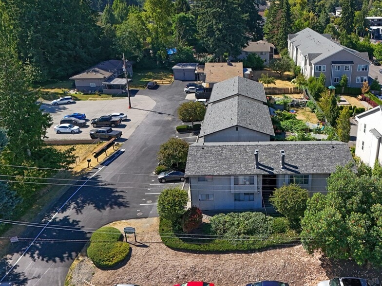 1031 SW 122nd St, Seattle, WA for sale - Building Photo - Image 3 of 33