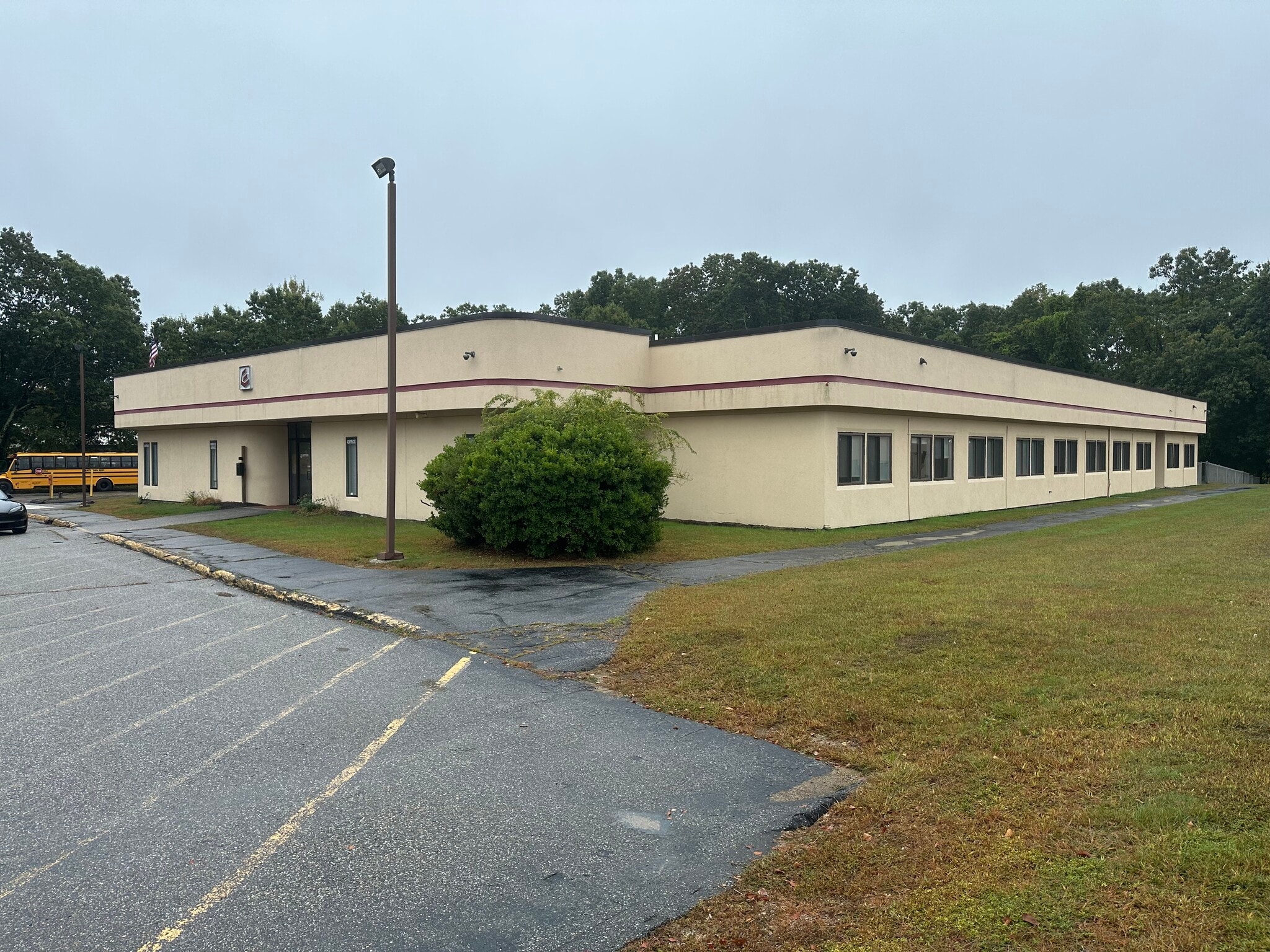 10 Commerce Dr, Columbia, CT for lease Primary Photo- Image 1 of 20