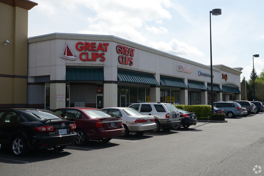 880-888 NE 25th Ave, Hillsboro, OR à vendre - Photo du bâtiment - Image 3 de 7