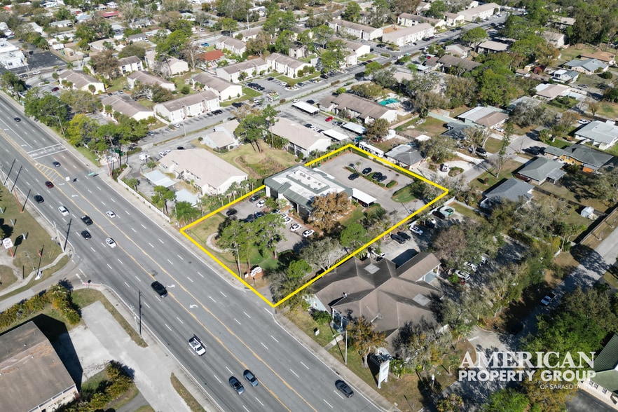 3307 Clark Rd, Sarasota, FL for lease - Building Photo - Image 2 of 9