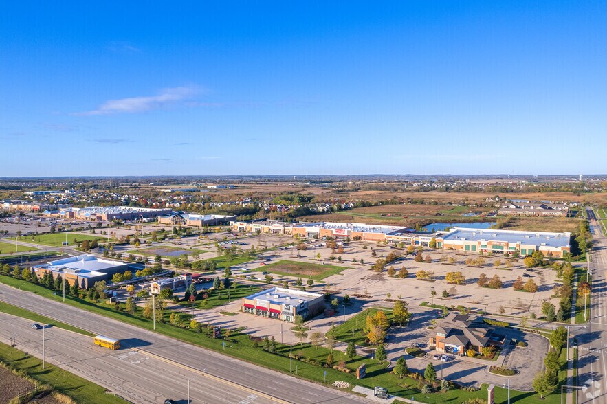 800-832 S Randall Rd, Algonquin, IL à vendre - Aérien - Image 2 de 4