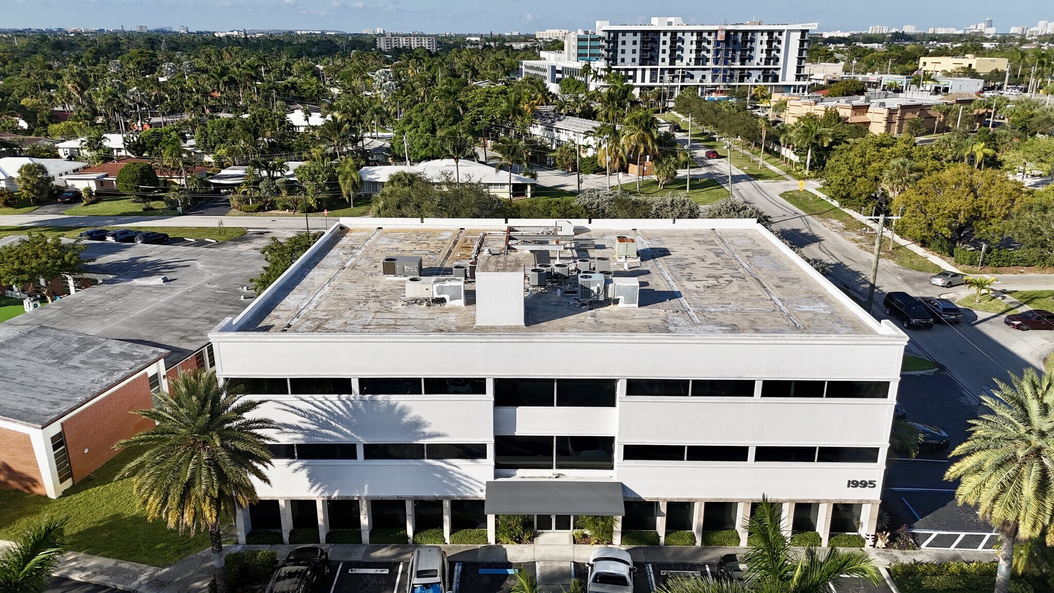1995 E Oakland Park Blvd, Fort Lauderdale, FL à vendre Photo du bâtiment- Image 1 de 4