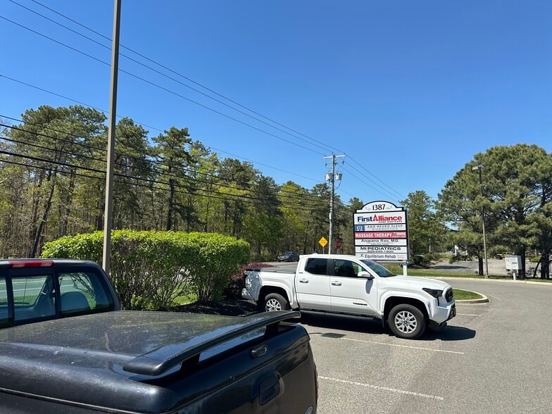 1387 Route 539, Little Egg Harbor, NJ à louer - Photo du bâtiment - Image 3 de 16