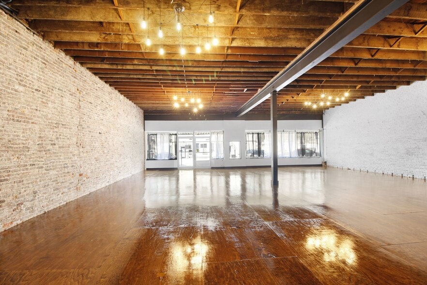 111 Water St, Horse Cave, KY à vendre - Photo intérieure - Image 3 de 32