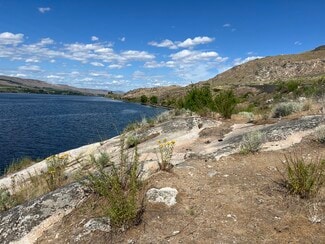 Plus de détails pour 8 Old Highland Orchard Rd, Bridgeport, WA - Terrain à vendre